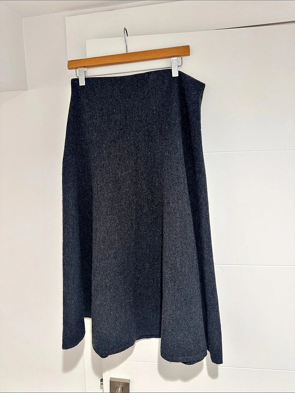 COS Flared Merino Wool Midi Skirt Black Medium